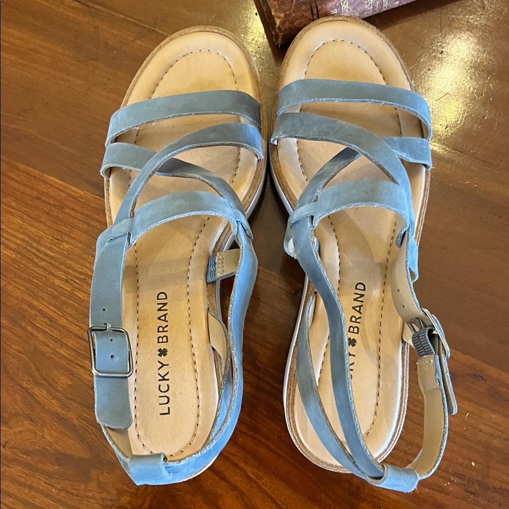 Lucky Brand Women's Ticey Wedge Sandal - Picture 5 of 10